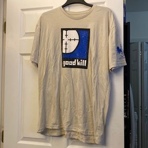 Grunt style men’s printed t shirt in cream. Never worn. Size XXL.